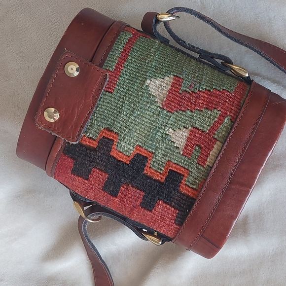The Nomadic Collection Turkish Kilim leather bucket style bag vintage bohemian - Picture 4 of 16
